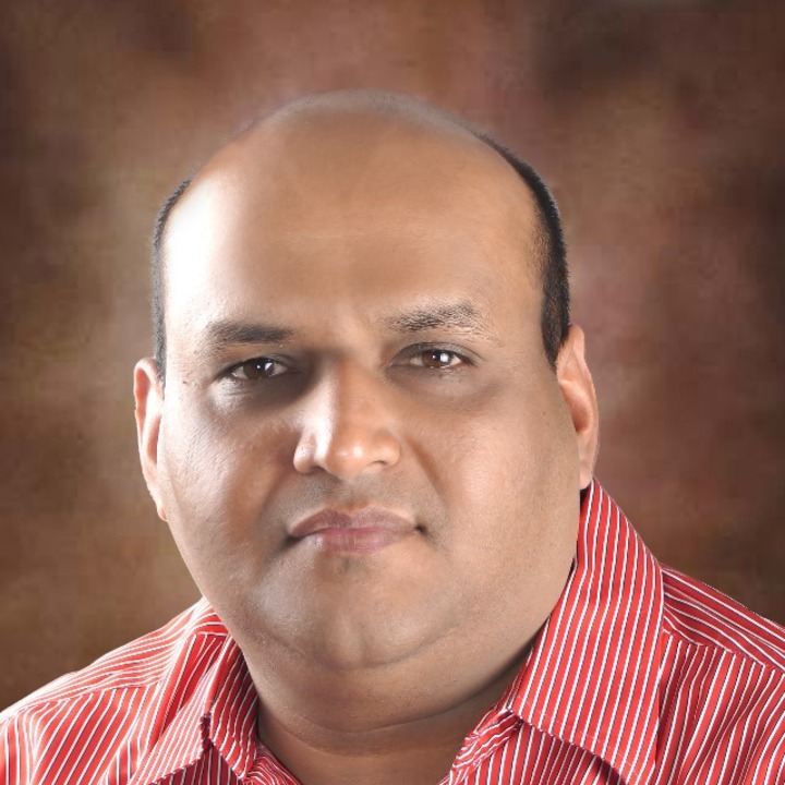 Anand Soni, a famous astrologer in India